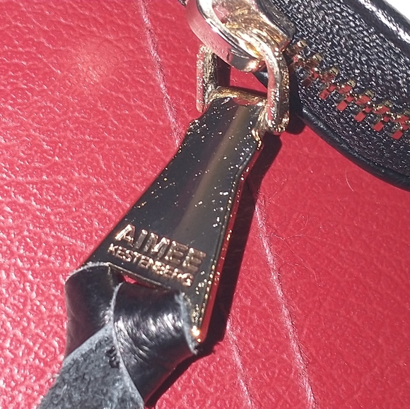 AIMEE KESTENBERG Marble 'Just Saying' Crossbody - Picture 7 of 14